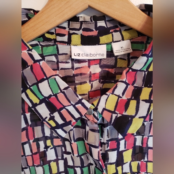 Liz Claiborne Tops - Liz Claiborne striking multicolored retro geometric print blouse
